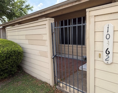 10362 Cook Road - Photo Thumbnail 4