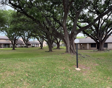 10362 Cook Road - Photo Thumbnail 15