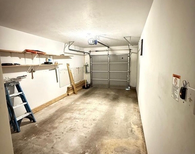 1204 Andrews Street - Photo Thumbnail 21