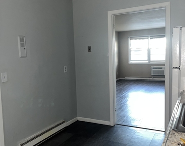 1730 State Street - Photo Thumbnail 2