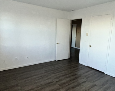 1730 State Street - Photo Thumbnail 7