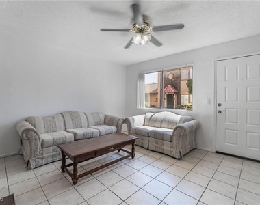 4302 Lynnann Drive - Photo Thumbnail 3