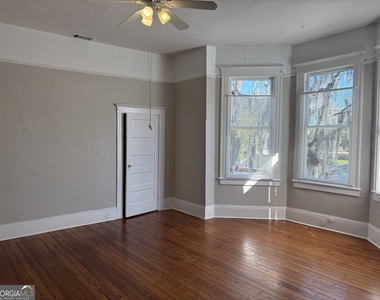 836 E Henry Street - Photo Thumbnail 22