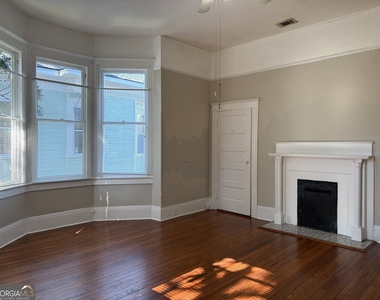 836 E Henry Street - Photo Thumbnail 16