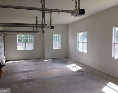 5575 Toccoa Drive - Photo Thumbnail 16