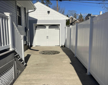 509 Laurel Avenue - Photo Thumbnail 10