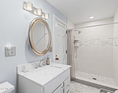 75 Webb Avenue - Photo Thumbnail 43