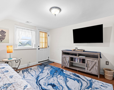 75 Webb Avenue - Photo Thumbnail 47