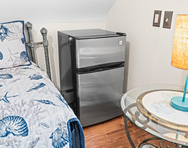 75 Webb Avenue - Photo Thumbnail 29