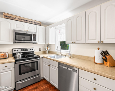75 Webb Avenue - Photo Thumbnail 13