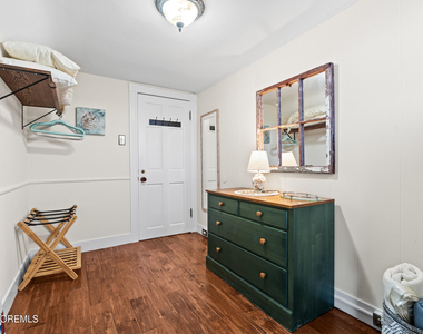 75 Webb Avenue - Photo Thumbnail 35
