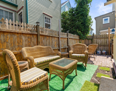75 Webb Avenue - Photo Thumbnail 5