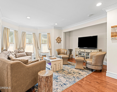 75 Webb Avenue - Photo Thumbnail 9