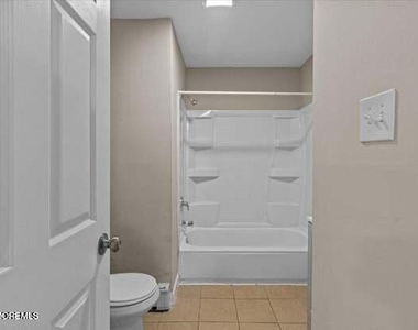 1284-1286 Washington Avenue - Photo Thumbnail 14
