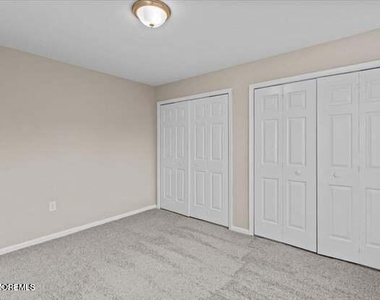 1284-1286 Washington Avenue - Photo Thumbnail 10