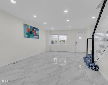 1001 Norwood Avenue - Photo Thumbnail 1