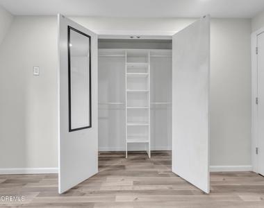 1001 Norwood Avenue - Photo Thumbnail 15