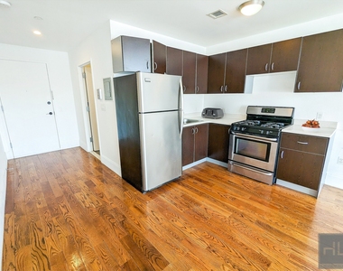 1143 Dekalb Avenue - Photo Thumbnail 3