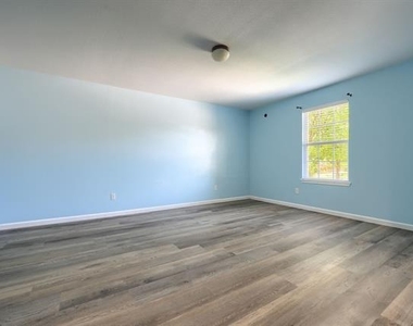 14713 Brandon Drive - Photo Thumbnail 14