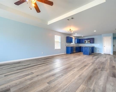 14713 Brandon Drive - Photo Thumbnail 6