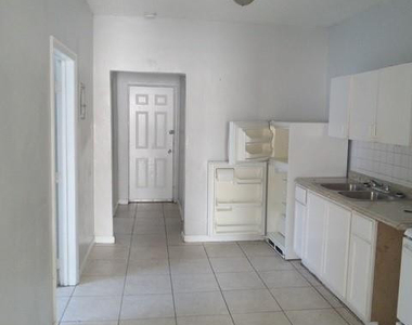 441 Nw 18th Avenue - Photo Thumbnail 2
