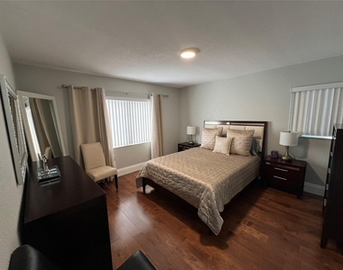 9780 Marina Boulevard - Photo Thumbnail 6