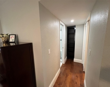 9780 Marina Boulevard - Photo Thumbnail 28
