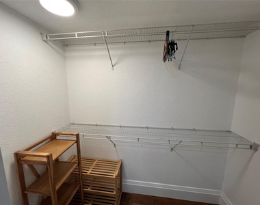 9780 Marina Boulevard - Photo Thumbnail 7