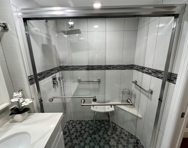 9780 Marina Boulevard - Photo Thumbnail 4