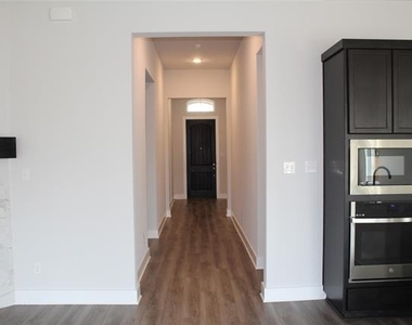1821 Briar Rose Drive - Photo Thumbnail 2