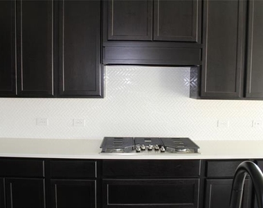 1821 Briar Rose Drive - Photo Thumbnail 7