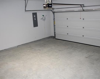 1821 Briar Rose Drive - Photo Thumbnail 27