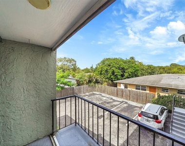 1005 Sw 15th Avenue - Photo Thumbnail 18