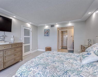 3900 Galt Ocean Drive - Photo Thumbnail 5