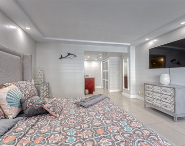 3900 Galt Ocean Drive - Photo Thumbnail 13