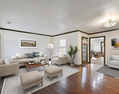 2824 Dyer Street - Photo Thumbnail 2