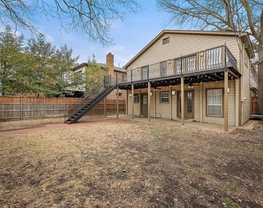 2824 Dyer Street - Photo Thumbnail 18