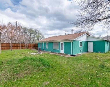 505 Storrs Street - Photo Thumbnail 23