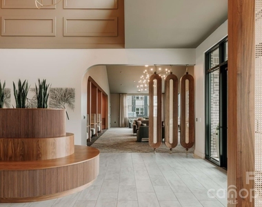 6615 Cerris Drive - Photo Thumbnail 8