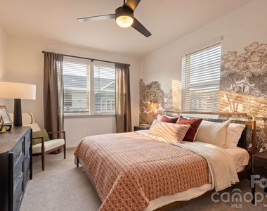6615 Cerris Drive - Photo Thumbnail 35