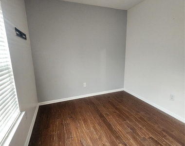 2375 Curecanti Court - Photo Thumbnail 14