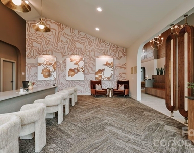 6615 Cerris Drive - Photo Thumbnail 5