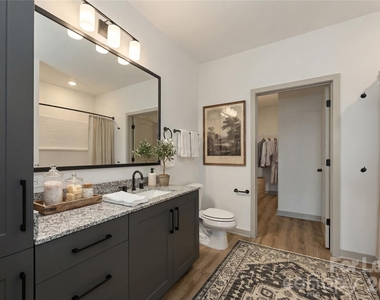 6615 Cerris Drive - Photo Thumbnail 13
