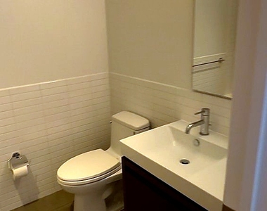 1 South 1st Street - Photo Thumbnail 9