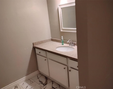 44755 Jefferson Court - Photo Thumbnail 9