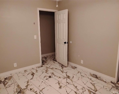 44755 Jefferson Court - Photo Thumbnail 8