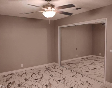 44755 Jefferson Court - Photo Thumbnail 7