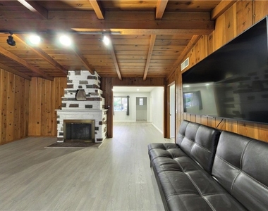 118 W Magna Vista - Photo Thumbnail 19