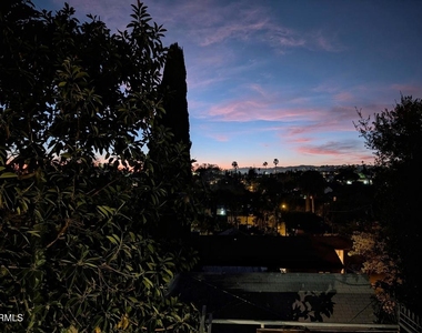4018 Camero Avenue - Photo Thumbnail 16