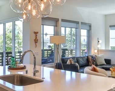 1207 Doheny Way - Photo Thumbnail 1